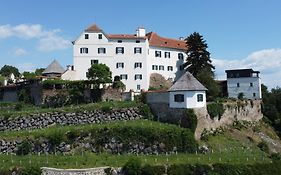 Schloss Kapfenstein